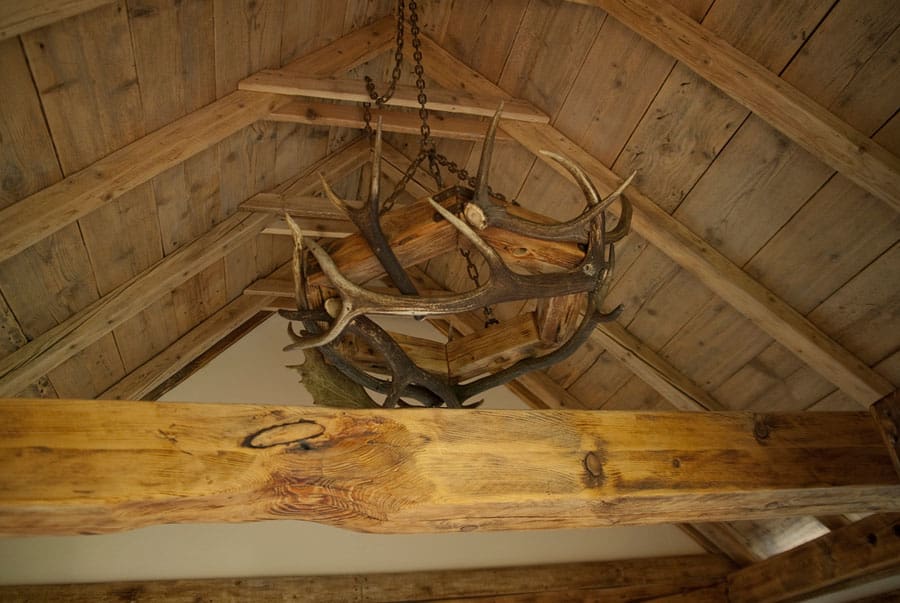 tiny house hungary chandelier