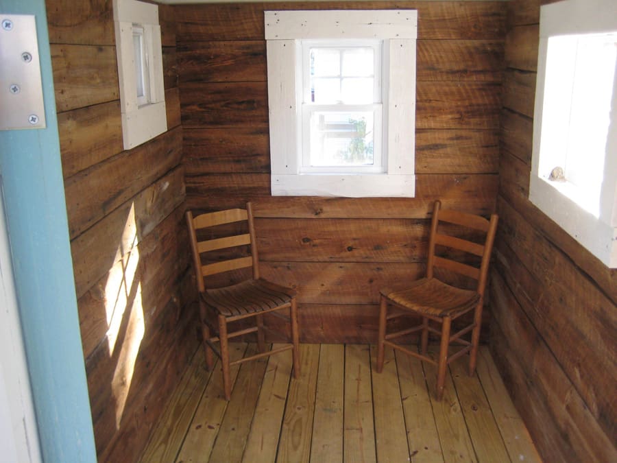 barn wood tiny house 5