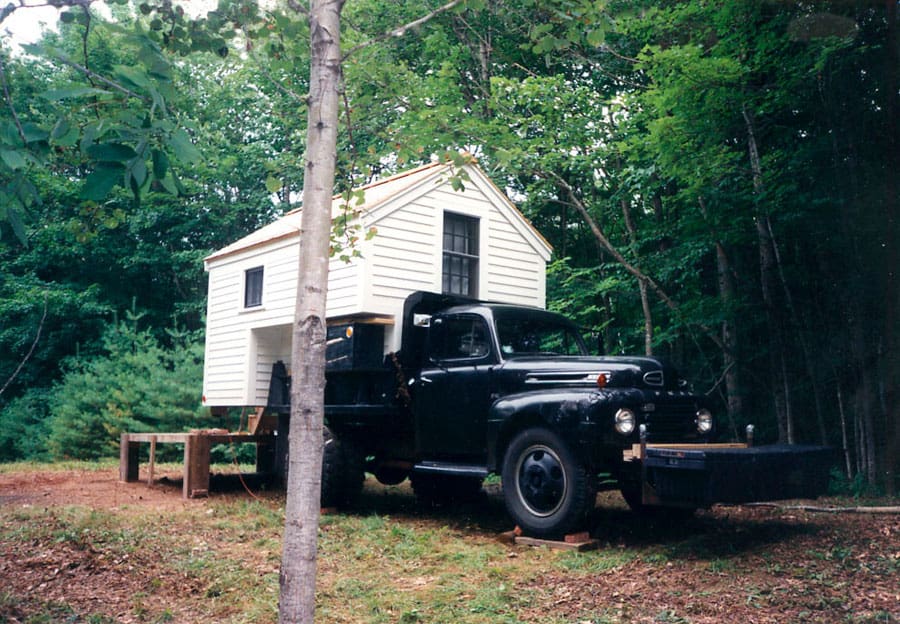 colonial tiny house 1