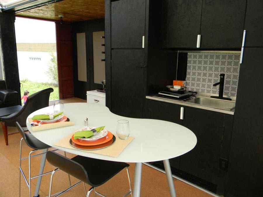 off grid container house 3