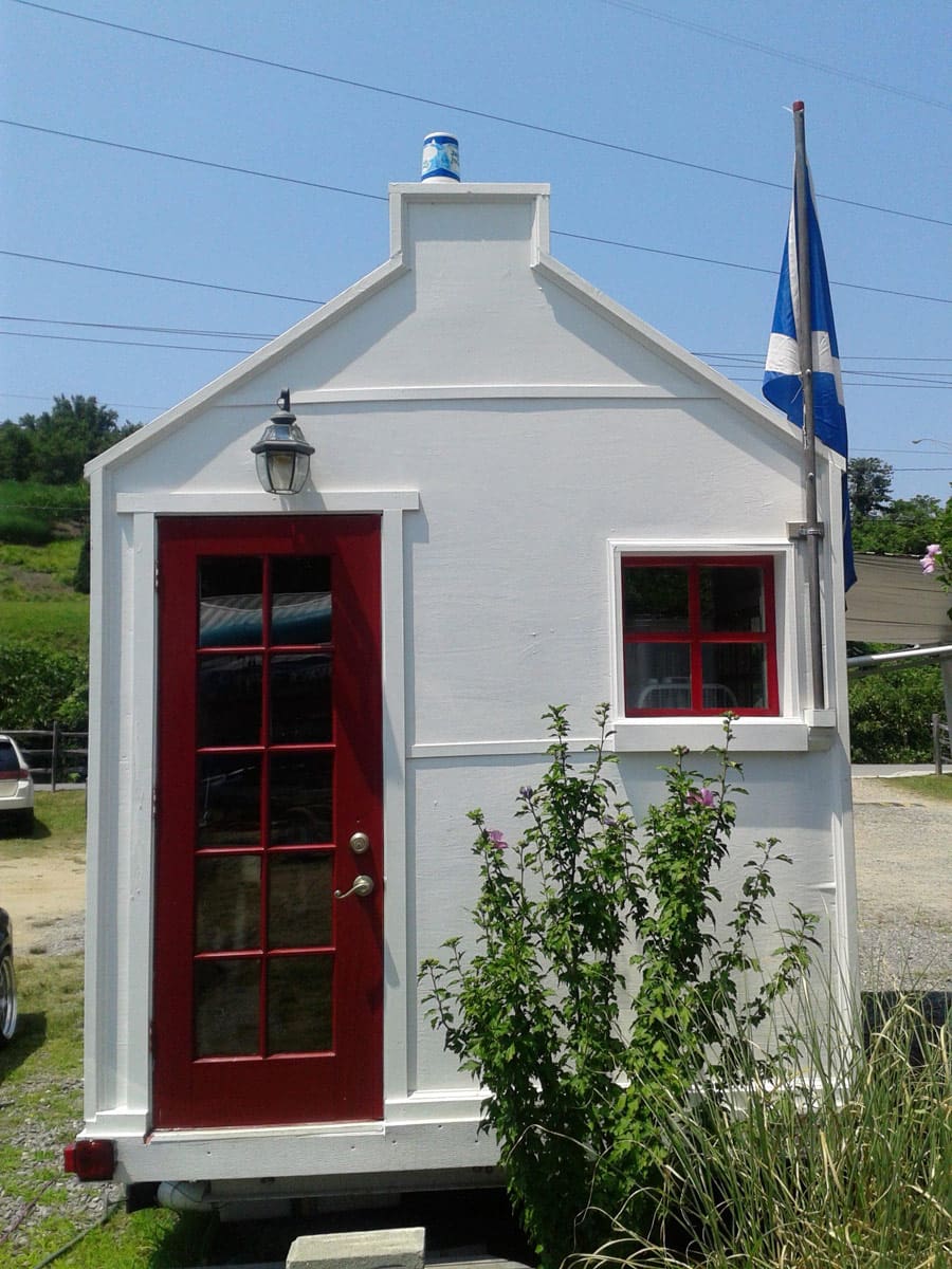 tiny mobile kitchen 1