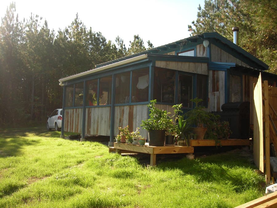 off grid tiny home 6