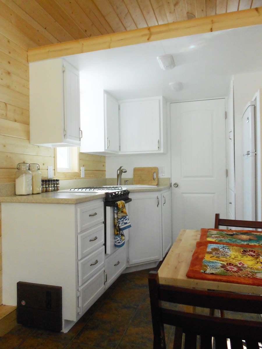 tiny diamond homes 7