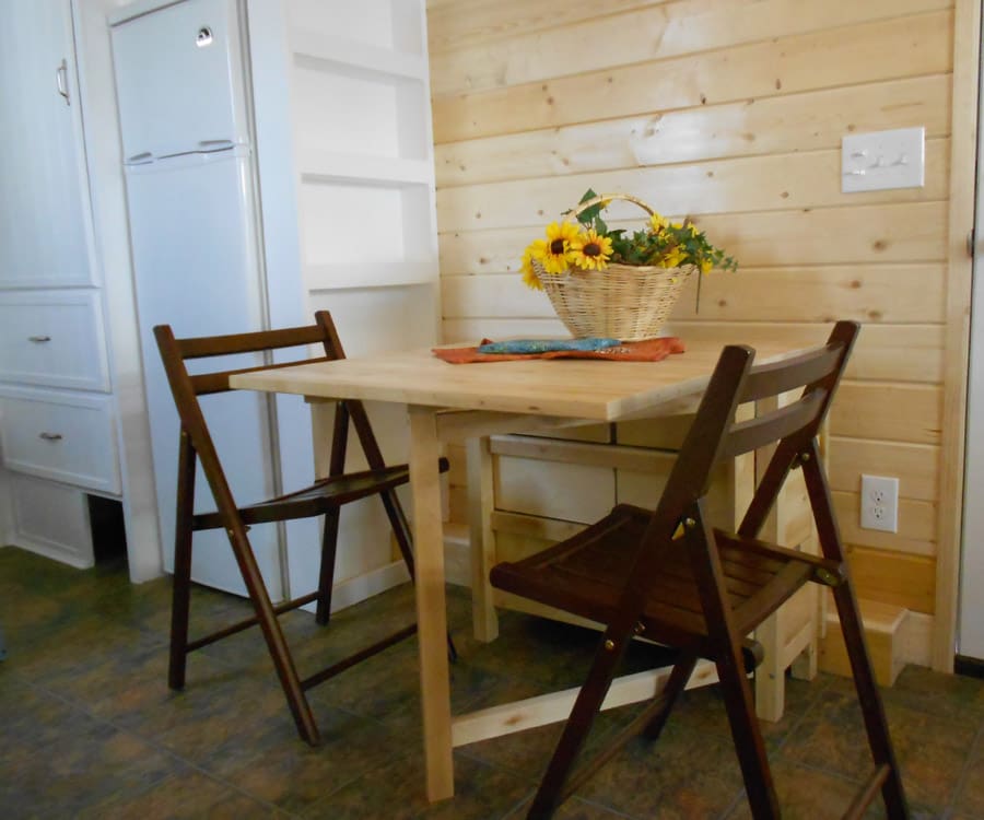 tiny diamond homes 8