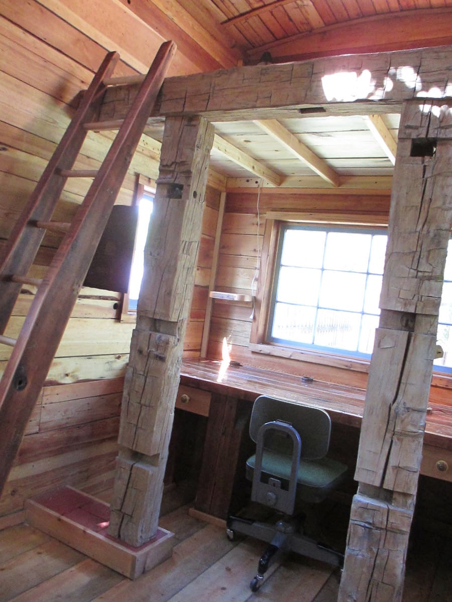 smith cabin delivered 8