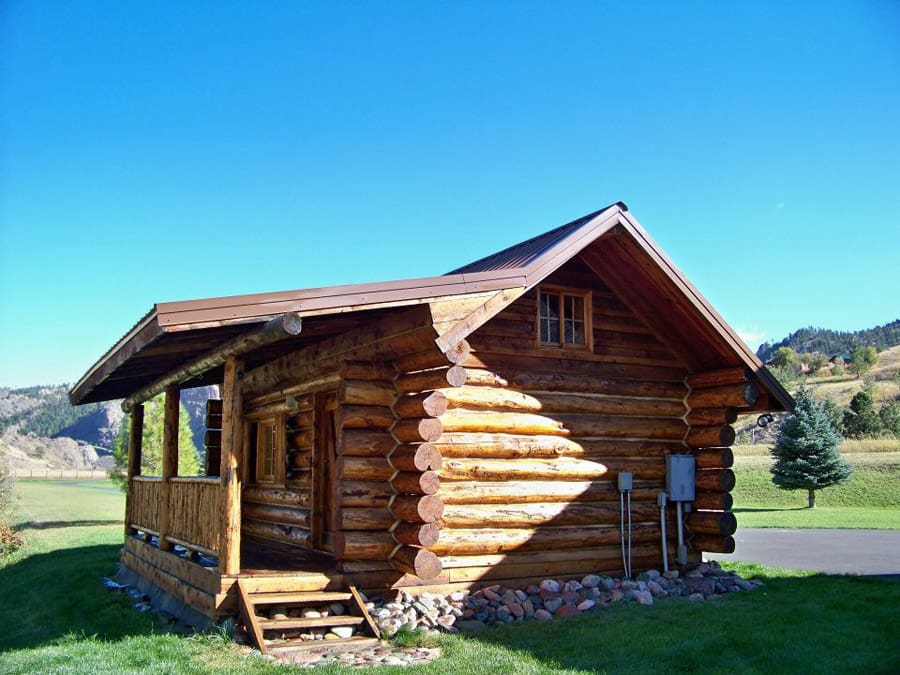 little montana cabin 1