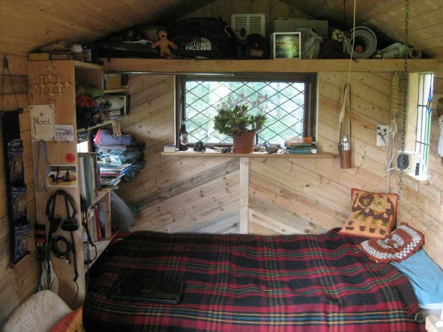 teach nollaig tiny house 6