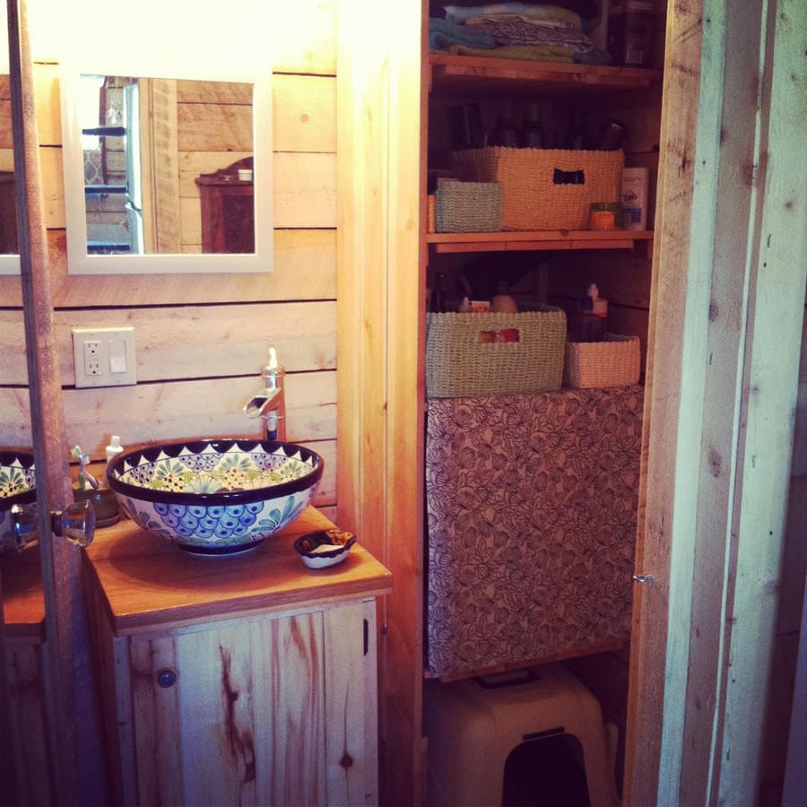 reclaimed tiny house 6