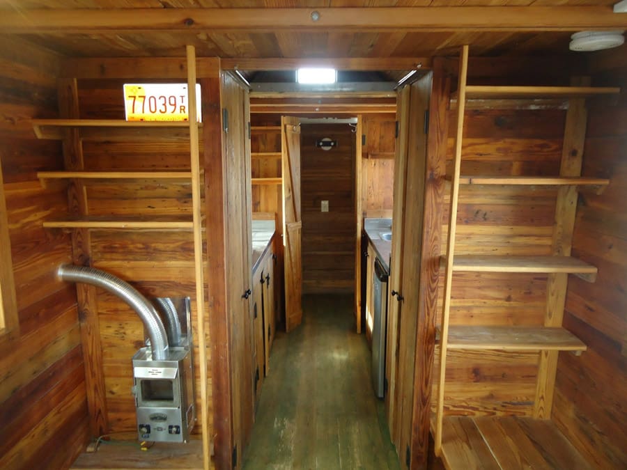 like a rolling home 4