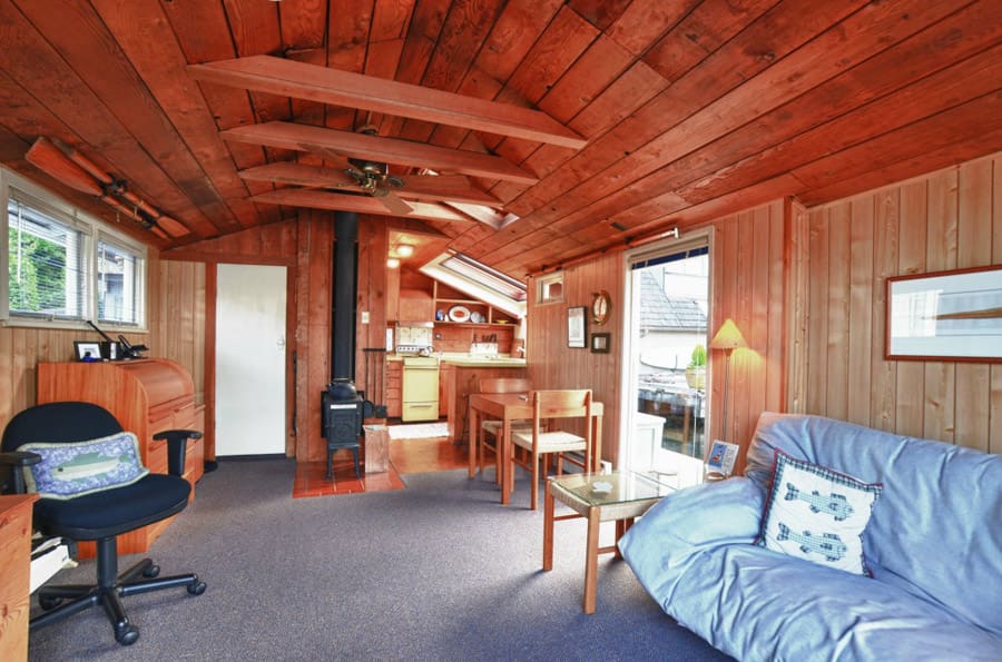 floating pied a terre 2