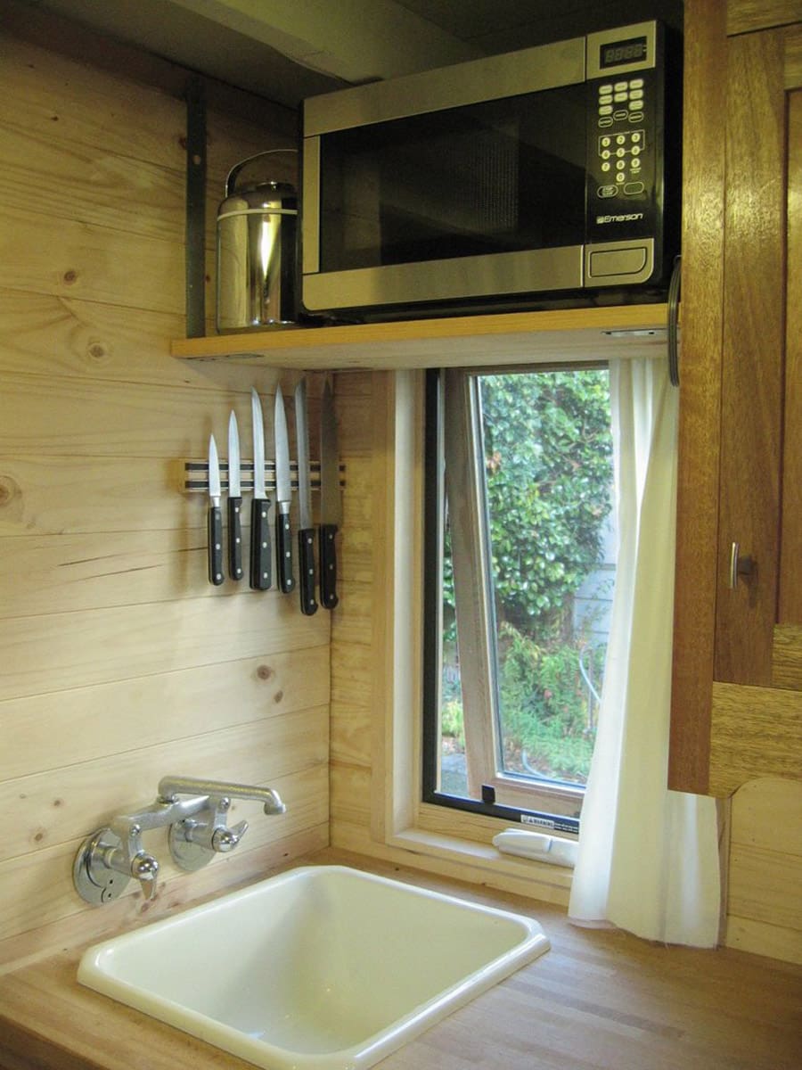 mini mobile cottage 5