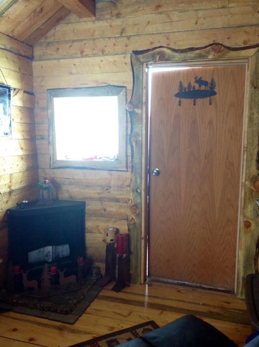 handcrafted tiny log cabin 4
