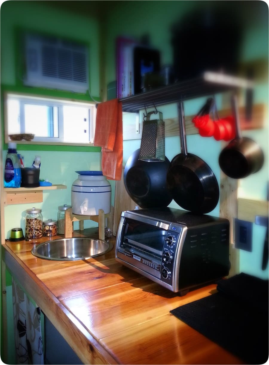 83 square feet tiny house 11