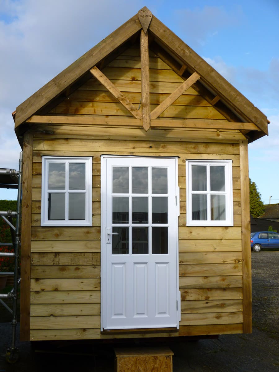 solar powered tiny house 5