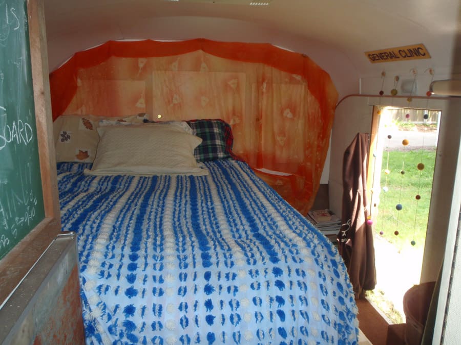 gilligan the big green bus 8