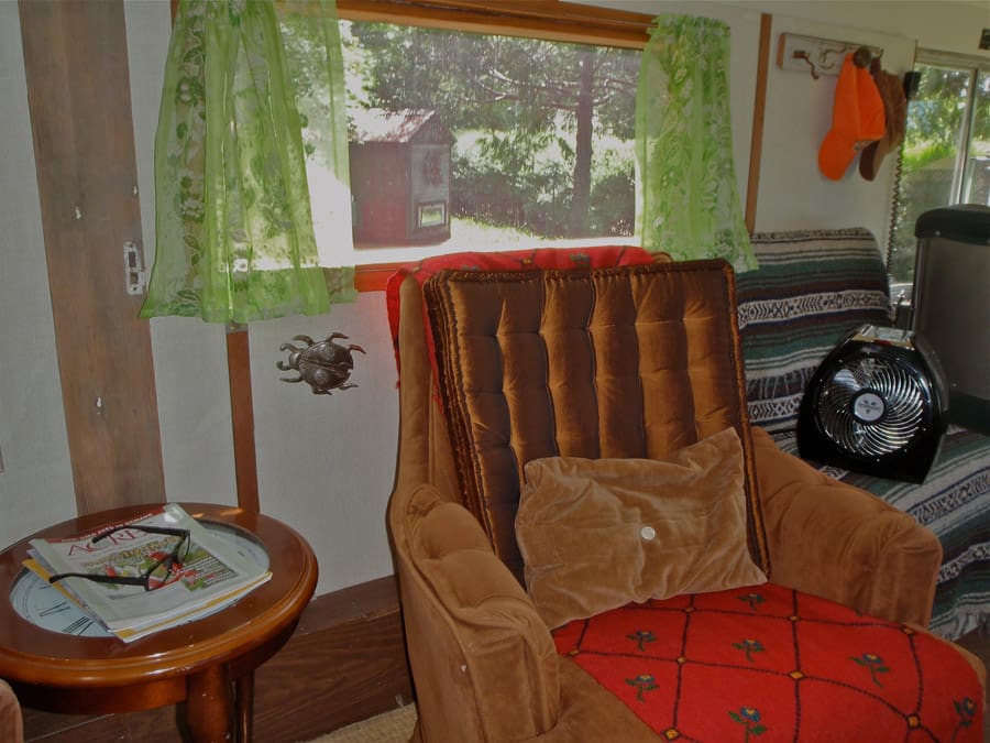 gilligan the big green bus 9