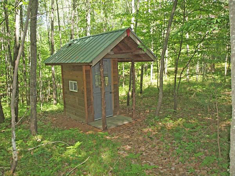 eau claire river tiny house 12