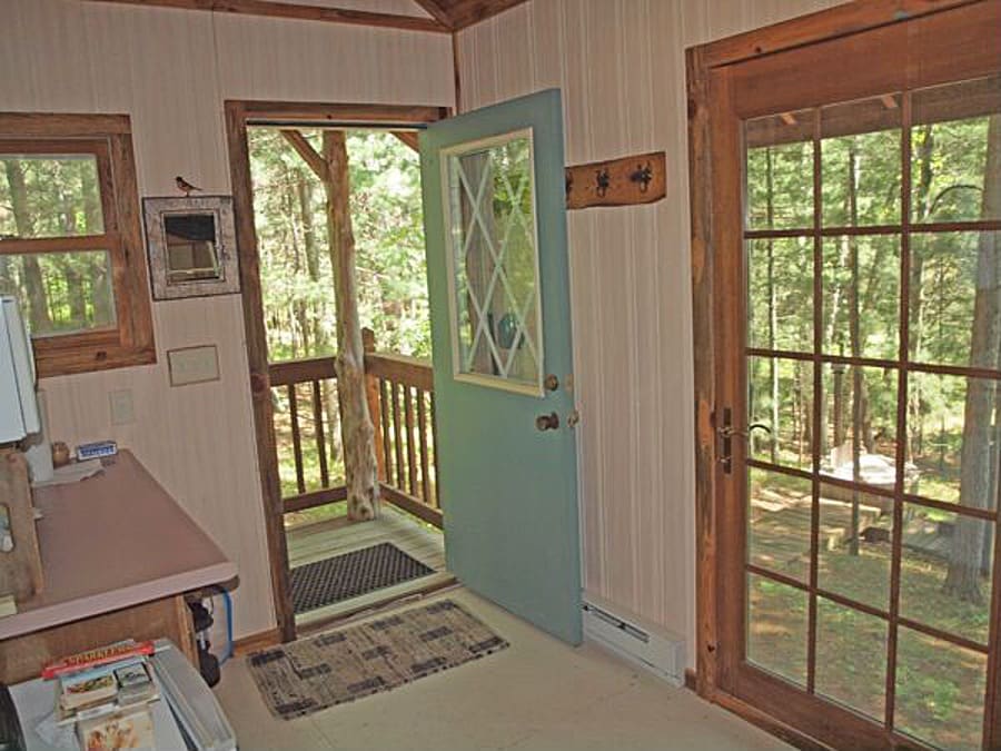 eau claire river tiny house 7