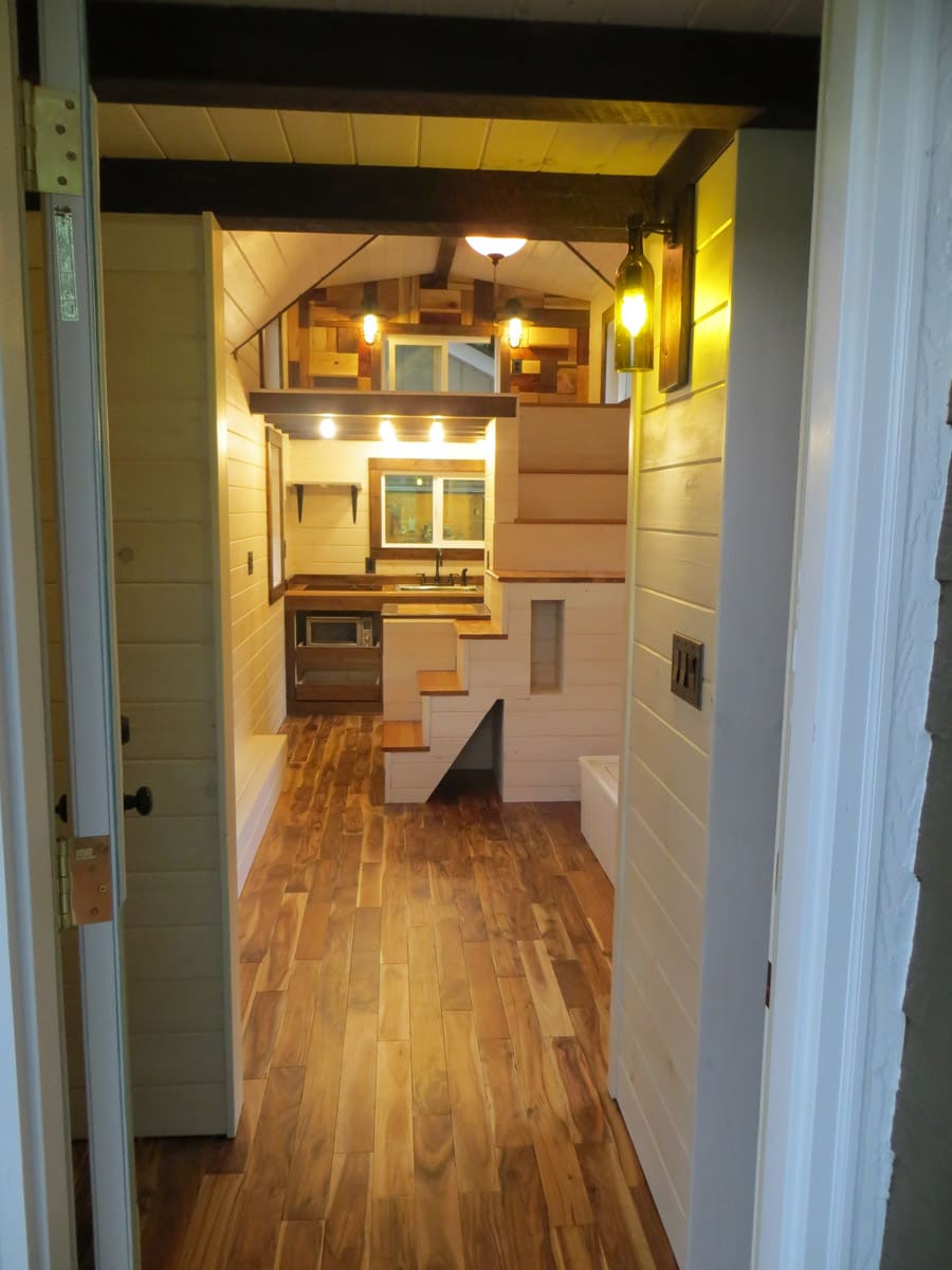 robins nest tiny house 2