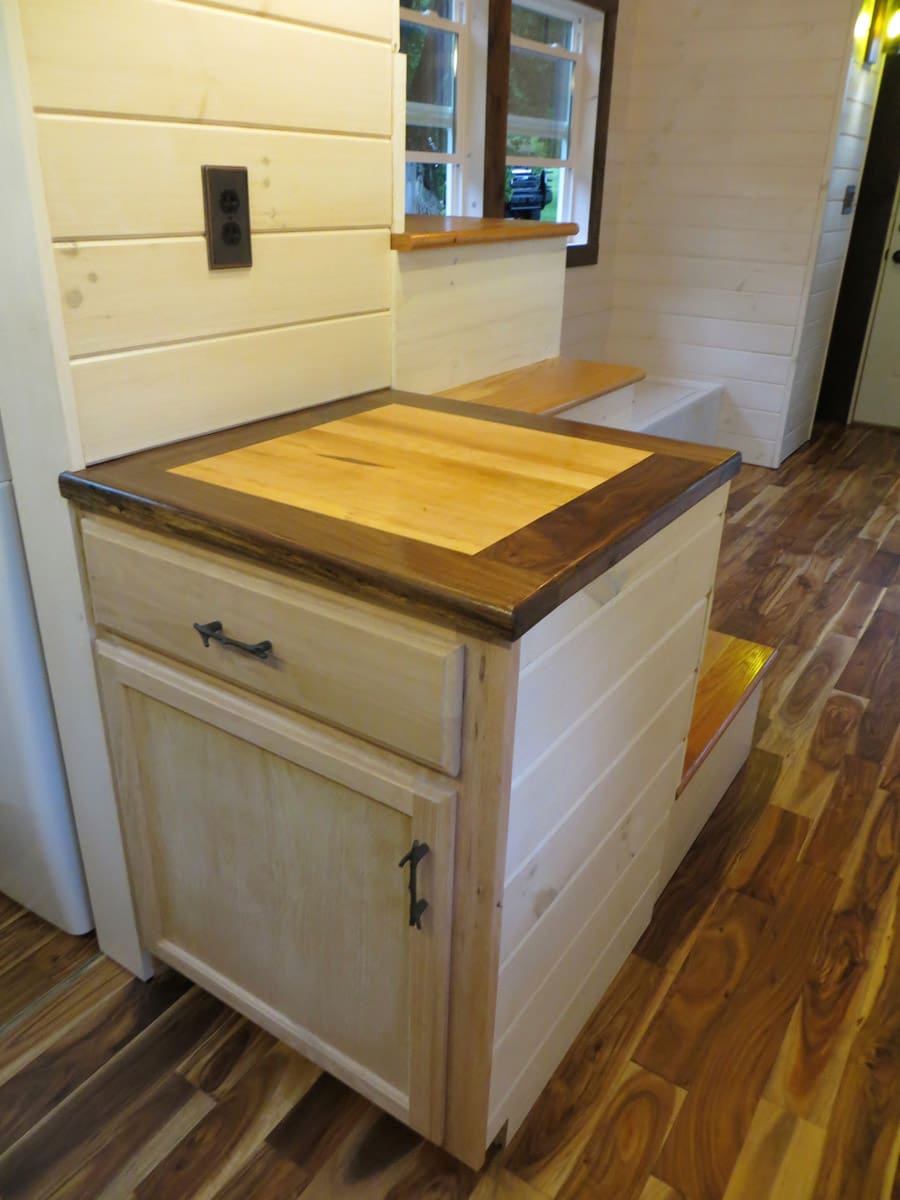 robins nest tiny house 6