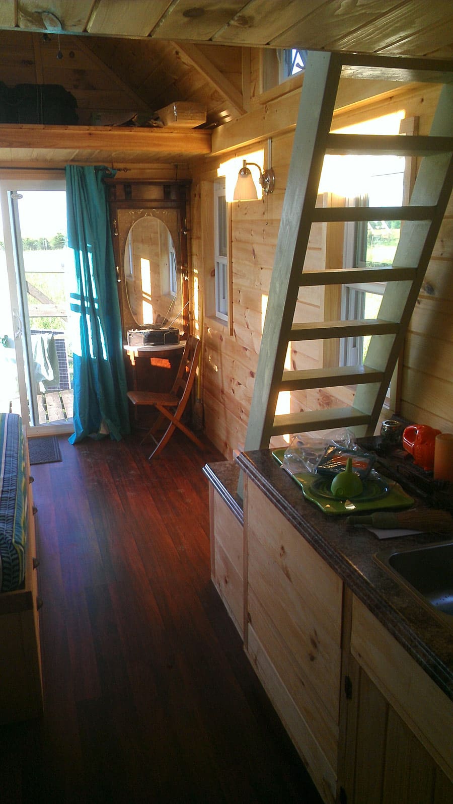 nathans-tiny-house-2