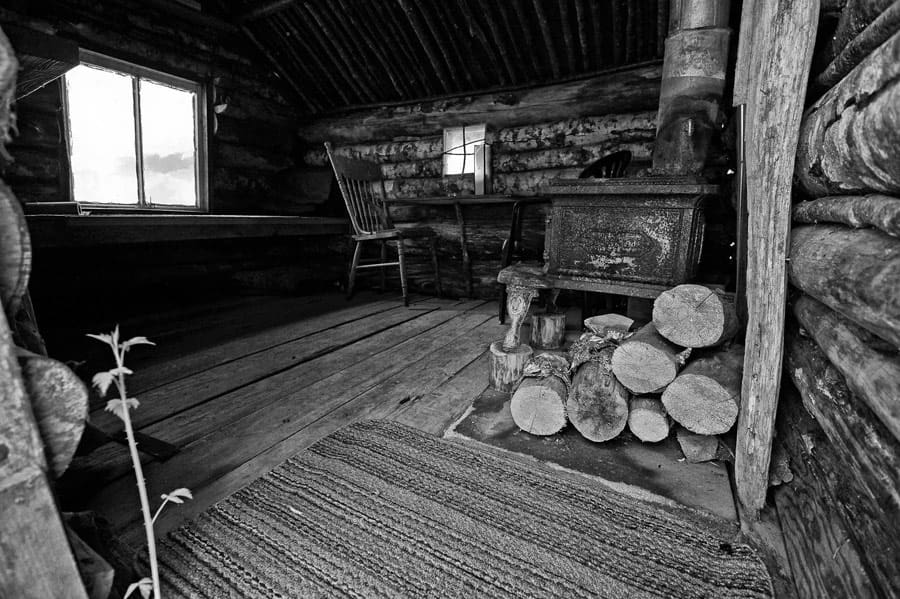 bella-coola-cabin-6