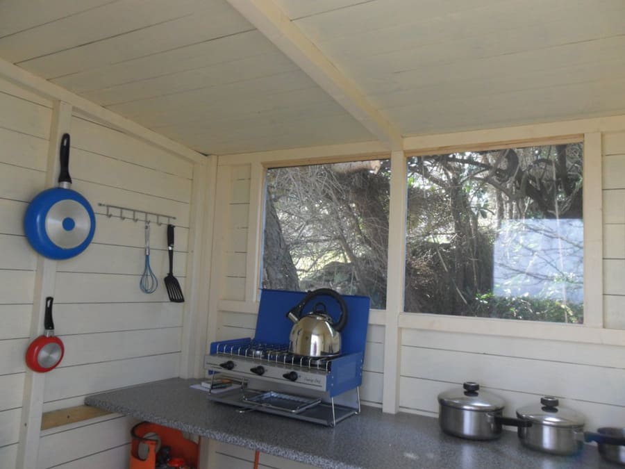 pembrokeshire-log-cabin-4