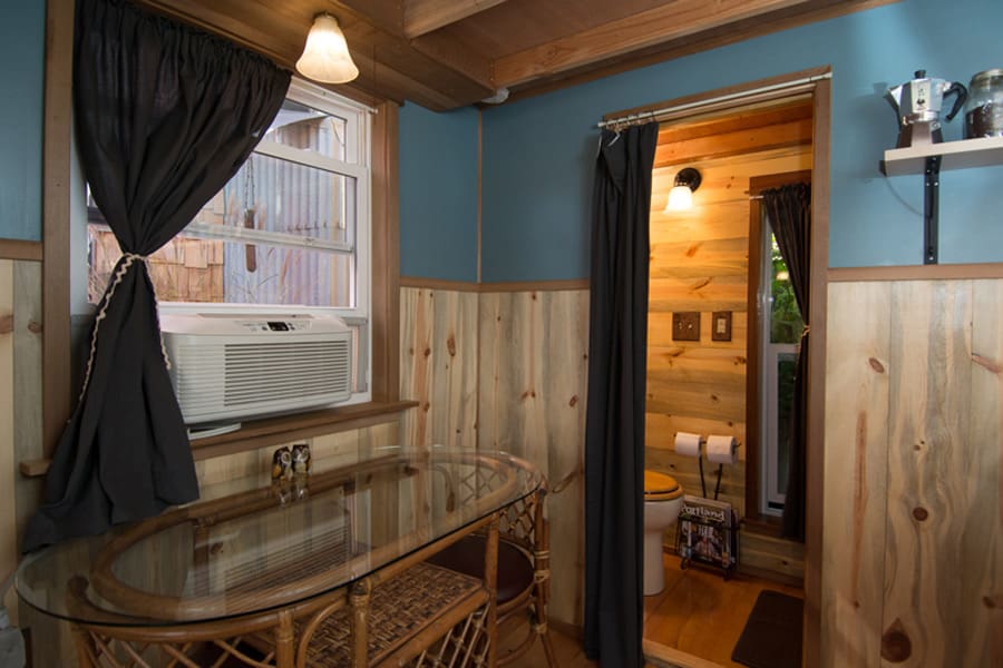 kangablue-tiny-house-hotel-6