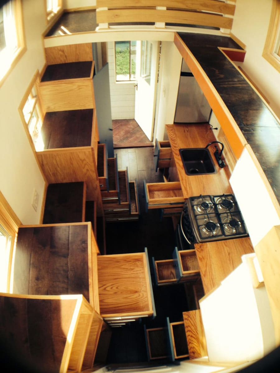 zacharys-tiny-house-4