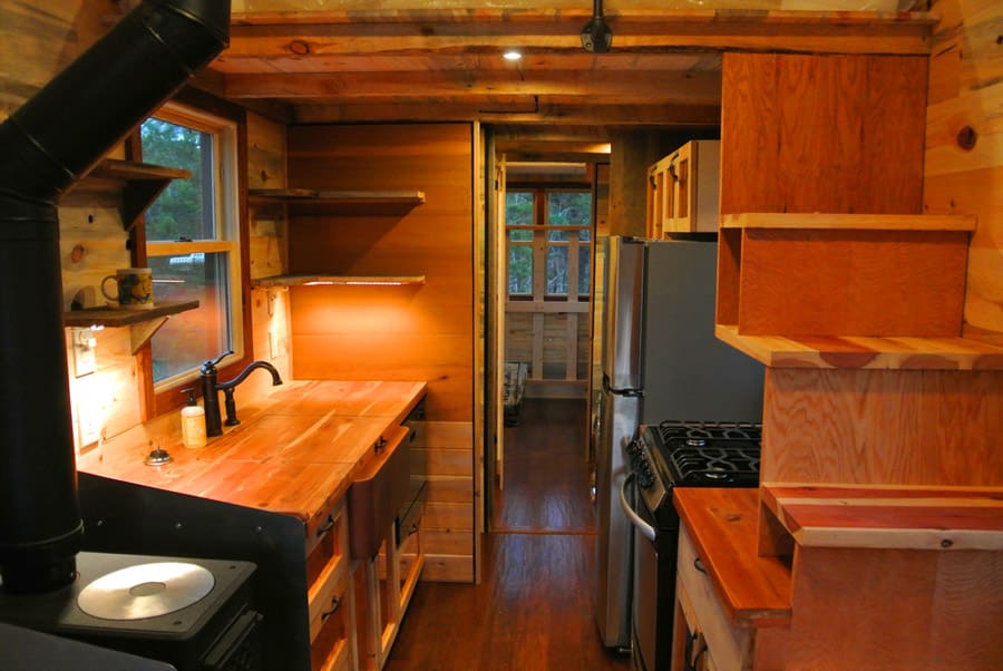 30-foot-tiny-house-rocky-mountain-tiny-houses-2