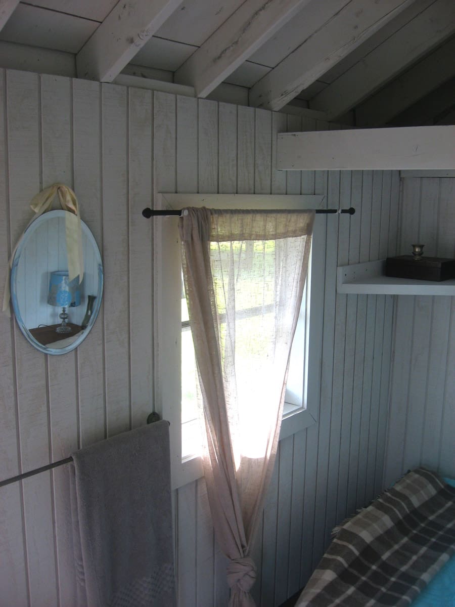 garden-shed-guest-house-6