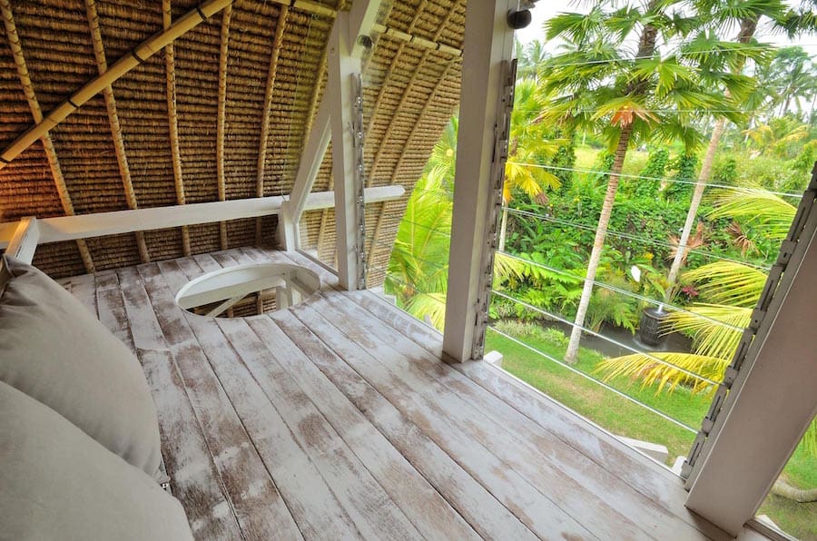 the-white-elephant-9