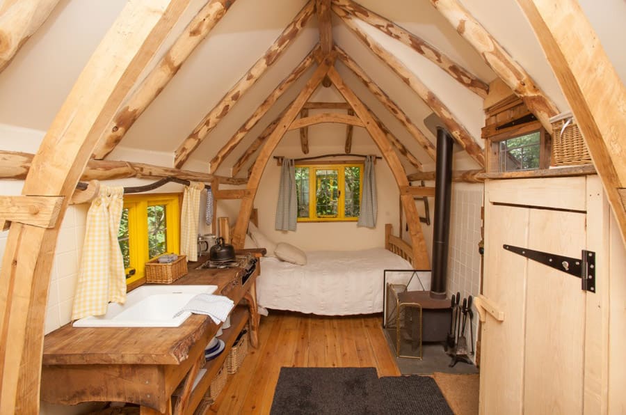 woodcutters-cottage-swallowtail-hill-3