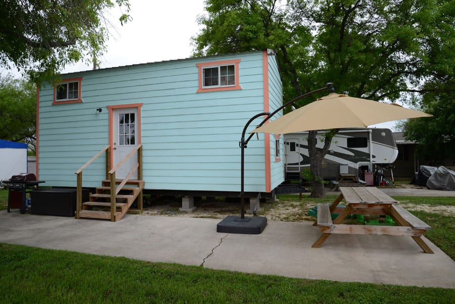 thompson-tiny-house-1