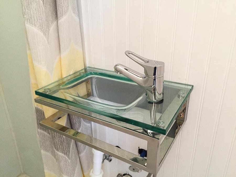 tiny-turquoise-house-7