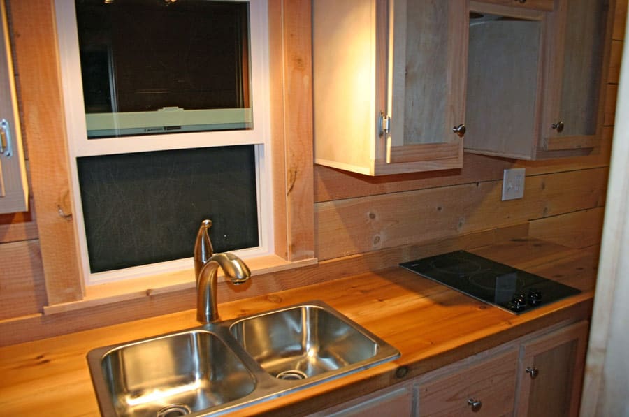 cape-cod-molecule-tiny-homes-6
