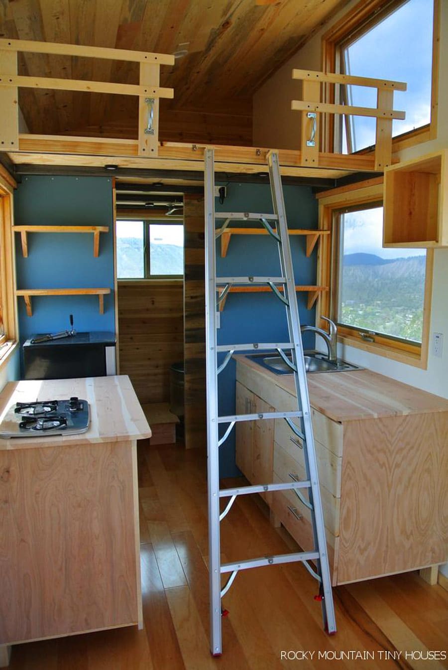 front-range-rocky-mountain-tiny-houses-3