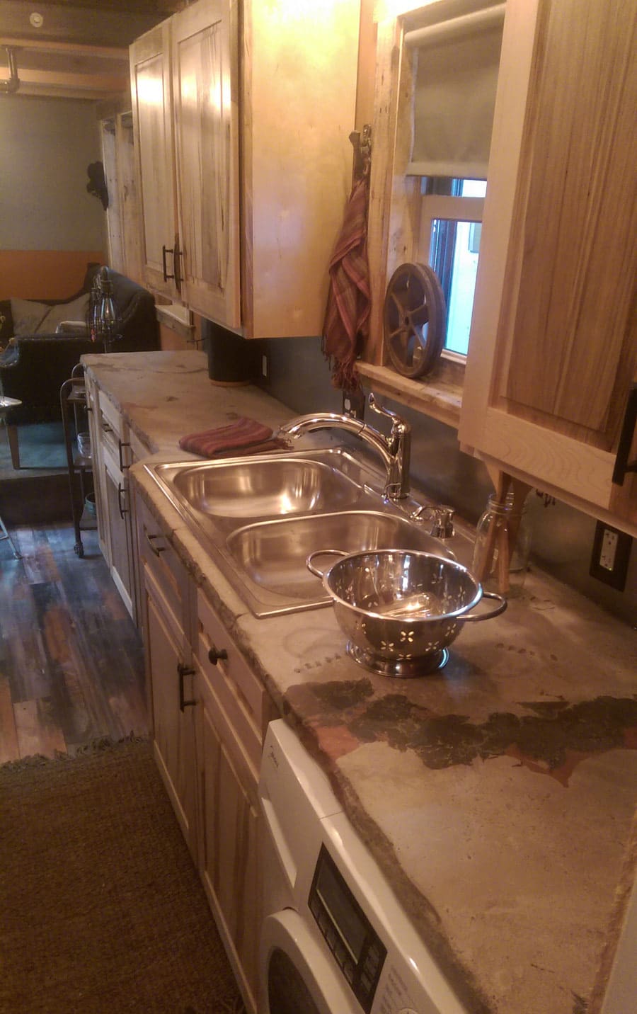 steampunk-tiny-house-3