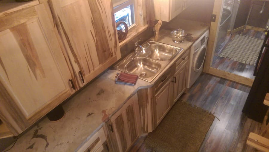 steampunk-tiny-house-4