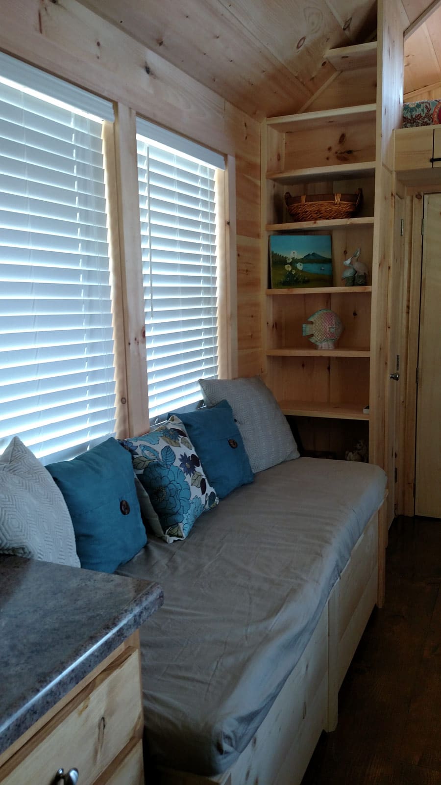 denises-tiny-house-5