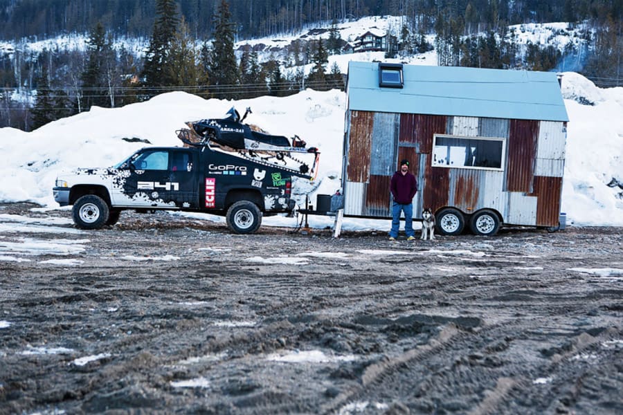 mike-basich-roaming-adventuremobile-10