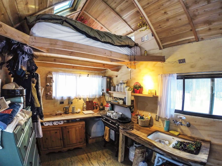 mike-basich-roaming-adventuremobile-2