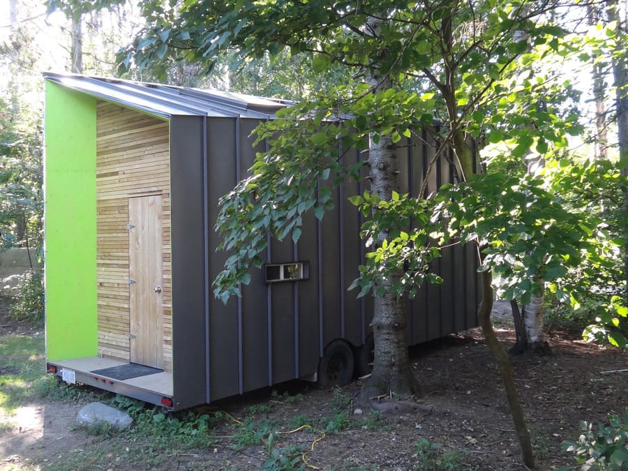 playful-tiny-house-20