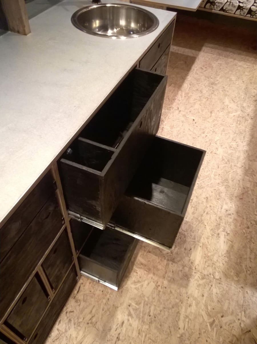 playful-tiny-house-8