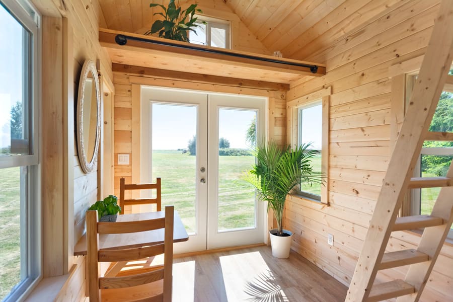 tiny-pink-home-tiny-living-homes-2