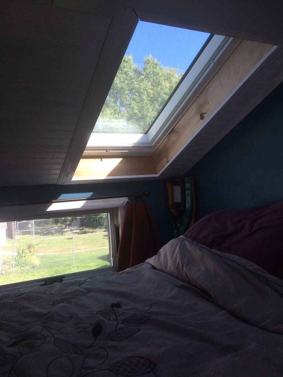 the-tiny-moving-castle-11