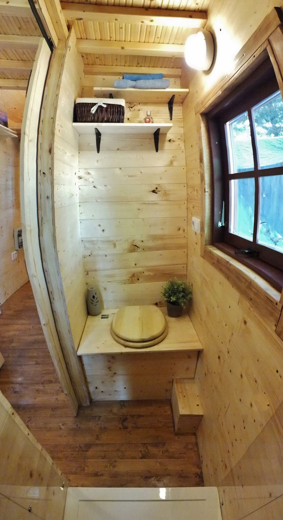 christiane-catalins-tiny house-12