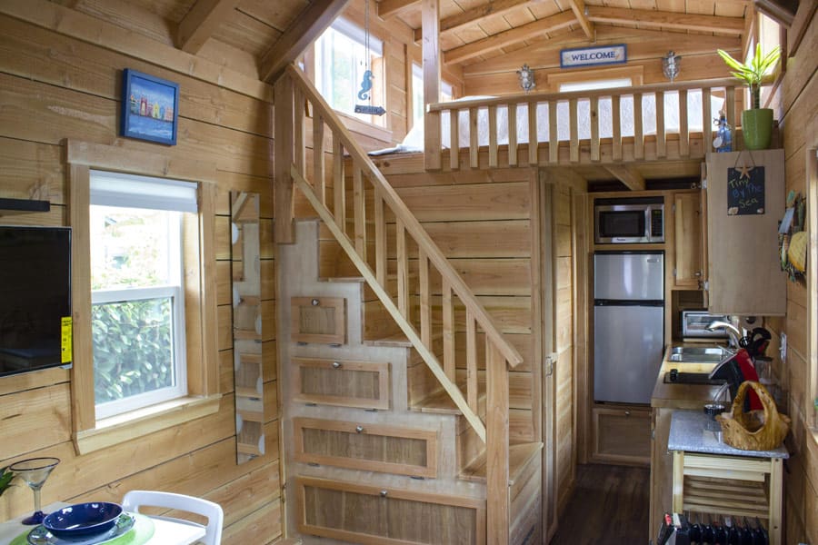 craftsman-tiny-house-2