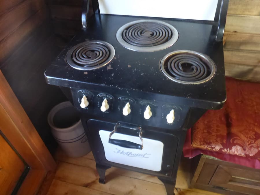 hailey-gypsy-wagon-6