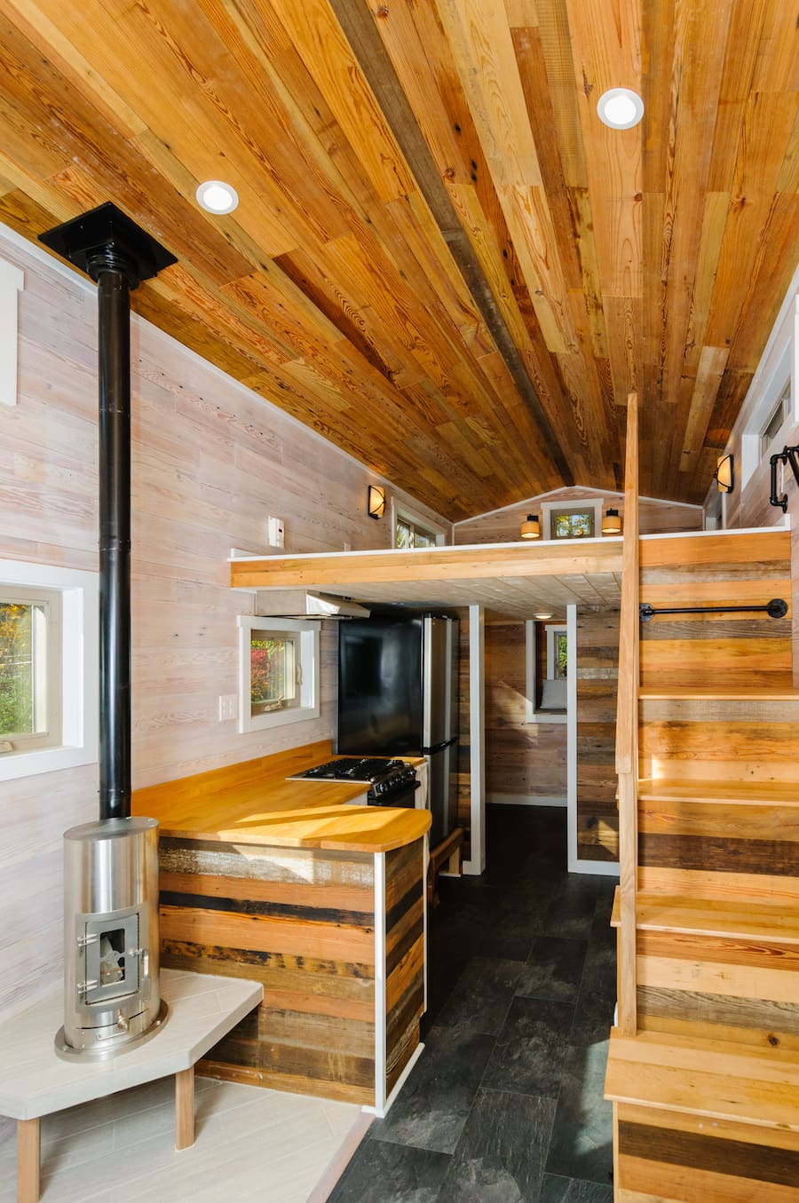 The MH 2 the-mh-wishbone-tiny-homes-10